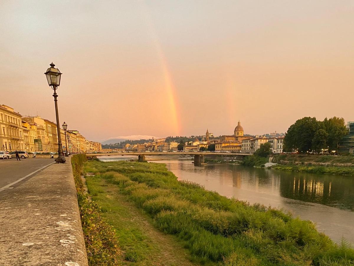 Palazzovilla Historic Building Luxury Suite Флоренція Екстер'єр фото